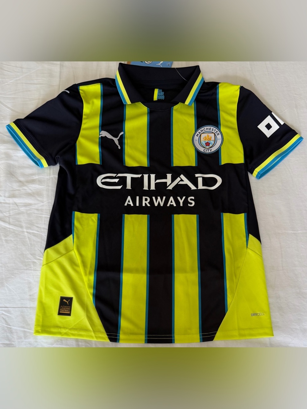 Puma Manchester City 2024/25 Away Soccer Jersey 775089-02  Youth Sz: Large